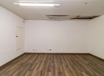 Comercial · 28m² · Sala comercial na Rua Dona Avelina, N. 76 - Sala 5 • 28 m²
