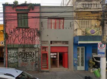 Comercial · 212m² · Loja na Avenida Pedroso de Morais, N. 710 • 212 m²
