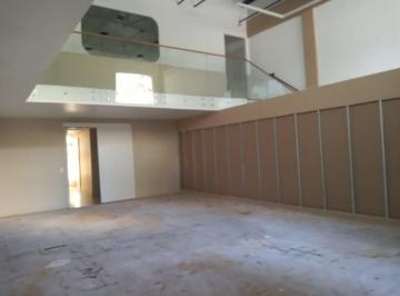 Comercial · 225m² · Loja na Rua Deputado João Sussumu Hirata, N. 150 • 225 m²