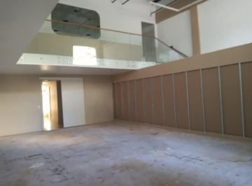 Comercial · 225m² · Loja na Rua Deputado João Sussumu Hirata, N. 150 • 225 m²