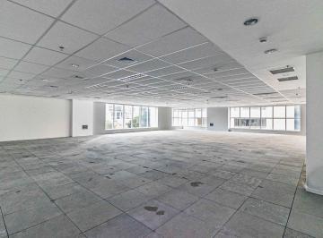 Comercial · 540m² · 15 Vagas · Sala comercial na Rua Verbo Divino, N. 2001 - Cj. 31 • 540 m²