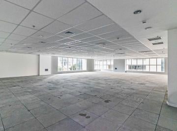 Comercial · 540m² · 15 Vagas · Sala comercial na Rua Verbo Divino, N. 2001 - Cj. 31 • 540 m²