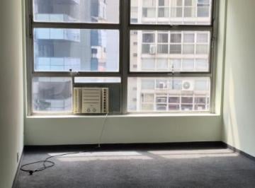 Comercial · 30m² · Casa comercial na Avenida Paulista, N. 575 - sala 405 • 30 m²