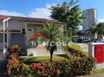 Casa · 67m² · 3 Quartos · 2 Vagas · Casa de condomínio em  Avenida Paulo Roberto Vidal - Bela Vista - Palhoça/SC
