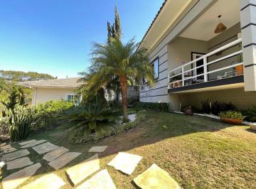 259156.jpg · Casa à venda com 4 quartos sendo 3 suítes, 260 m² na Cascata do Imbuí Teresópolis/RJ.