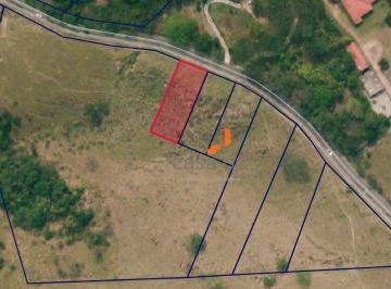 e767423122374a729bffa7761066a65326605bc2 · Terreno localizado no Bairro Monte Alegre