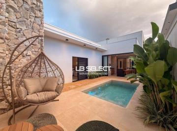 2e6fb8f4d96335291772767e1706e2374c2c7718 · Casa no Condomínio Splendido com três suítes e varanda gourmet.