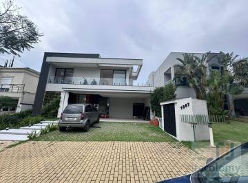 9039dd5cef180f15696a25bda5553bec4f937742 · Casa novinha a venda