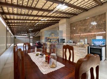 Casa · 200m² · 4 Quartos · 4 Vagas · Casa à venda no bairro Taguatinga Norte - Brasília/DF