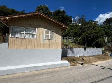 Casa · 210m² · 3 Quartos · 1 Vaga · Casa à venda no bairro Limeira em Brusque/SC
