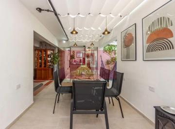 Apartamento · 180m² · 4 Quartos · 4 Vagas · Apartamento à venda no bairro Vila Gumercindo - São Paulo/SP, Zona Sul