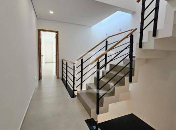 f3c4b549946a70b121525729686808f5f56b781e · Lindíssimo sobrado triplex no coração da Saúde