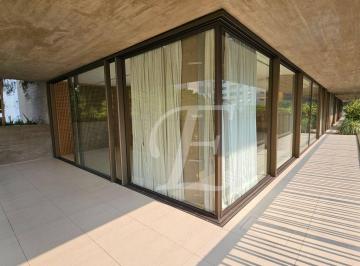 5b75edbe7f9e0bf9255f93a8916bb32474e207cc · Apartamento em São Paulo - Moema, com Arquitetura Sudio Arthur Casas