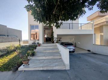 Casa · 195m² · 3 Quartos · 2 Vagas · Sobrado 3 Suítes 195m² no Condomínio Reserva do Vale em Caçapava/SP