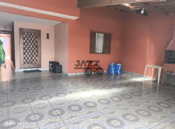 Casa · 146m² · 3 Quartos · 2 Vagas · Linda casa à venda com 3 dormiórios (1 suíte) no Cj. Habit. Antonio Bovolenta em Mogi das Cruzes