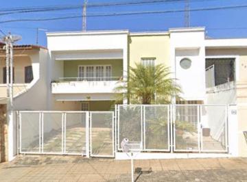Casa de 4 quartos, Tatuí · Casa de Alto Padrão à Venda em Bairro Nobre de Tatuí com Área Gourmet