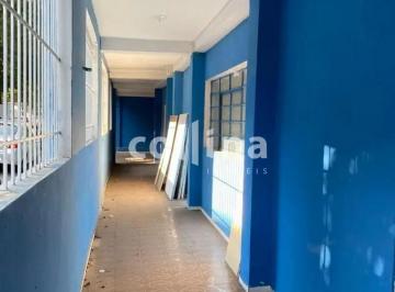Casa · 317m² · 4 Quartos · 2 Vagas · Casa em Centro, Osasco/SP de 317m² 4 quartos à venda por R$ 1.000.000,00