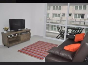 Apartamento · 80m² · 2 Quartos · 1 Vaga · Apartamento em Gonzaga, Santos/SP de 80m² 2 quartos para locação R$ 6.199,00/mes