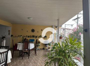 Casa · 100m² · 2 Quartos · 2 Vagas · Sobrado em Mutuá, São Gonçalo/RJ de 100m² 2 quartos à venda por R$ 350.000,00