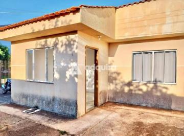 Casa · 49m² · 2 Quartos · 1 Vaga · Casa em Cará-cará, Ponta Grossa/PR de 49m² 2 quartos à venda por R$ 135.000,00