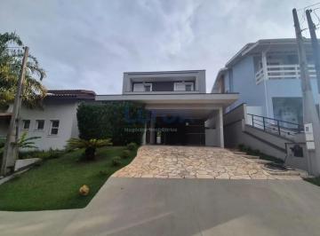 Casa · 228m² · 3 Quartos · 4 Vagas · Casa em Santa Cruz, Valinhos/SP de 228m² 3 quartos à venda por R$ 1.700.000,00