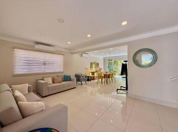 Casa · 234m² · 4 Quartos · 5 Vagas · Sobrado em Loteamento João Batista Julião, Guarujá/SP de 234m² 4 quartos à venda por R$ 1.350.000,00