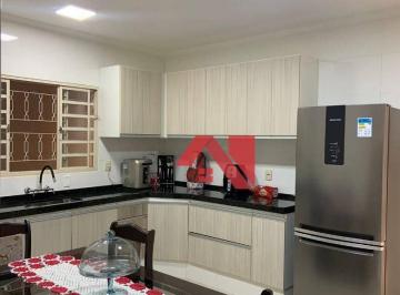 Casa · 183m² · 2 Quartos · 2 Vagas · Casa em Jardim Cristina, Mogi Guaçu/SP de 183m² 2 quartos à venda por R$ 450.000,00