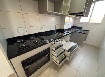 a472b2c723f9431714ff2ccfca0ce3bb03f90fc0 · Apartamento com 2 quartos c/ armários