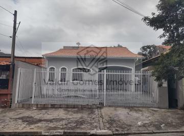 Casa de 5 quartos, Cotia · Casa para venda e locação em Cotia