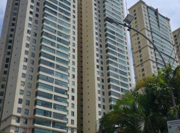 Apartamento de 3 quartos, Salvador · Apartamento a venda no Elegance Garibaldi com 3 quartos reformado e nascente