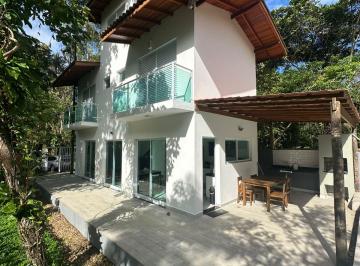 Casa de 3 quartos, São Sebastião · Casa moderna com piscina, área gourmet e natureza – aceita permuta em Santos