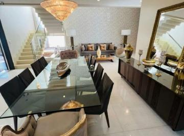 Casa · 532m² · 4 Quartos · 4 Vagas · Belíssima Casa Sobrado mobiliada e decorada no Residencial Granville - GO.