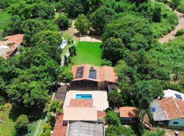 Rural · 8000m² · 6 Quartos · Chácara à venda, 6 quartos, 2 suítes, Setor Central - Aragoiânia/GO