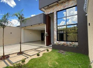 Casa · 175m² · 3 Quartos · 4 Vagas · BELA CASA LOCALIZADA NO JARDIM HELVÉCIA