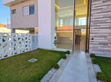 Casa · 229m² · 4 Quartos · 4 Vagas · SOBRADO À VENDA NO JARDINS BARCELONA EM SENADO CANEDO GO