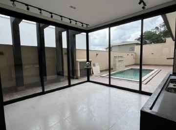 Casa · 231m² · 3 Quartos · 4 Vagas · Lindo Sobrado com vista horizonte no Jardins Barcelona - Senador Canedo