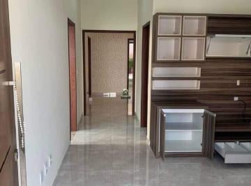 Casa · 198m² · 3 Quartos · 4 Vagas · Vendo uma Encantadora Casa Térrea toda projetada no Condomínio Green Club I.