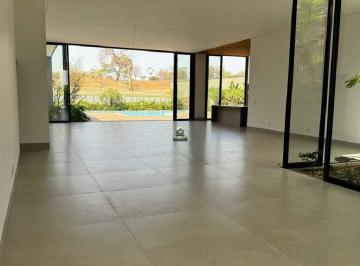 Casa · 480m² · 4 Quartos · 4 Vagas · CASA DE ALTO PADRÃO A VENDA NO CONDOMÍNIO PORTAL DO SOL GREEN GO