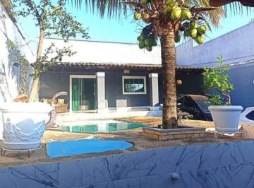 Casa de 6 quartos, Águas Claras · DUAS EXCELENTES CASAS EM ARNIQUEIRAS