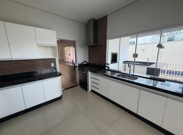 Foto 01 · Casa para alugar Belvedere Cuiabá 3 quartos 2 suítes