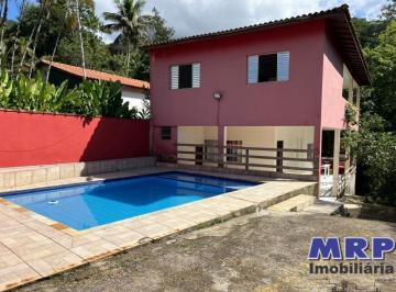 Foto 01 · Casa a venda em Ubatuba com piscina, 3 quartos, no bairro do Sertão da Quina próximo a Praia da Mara