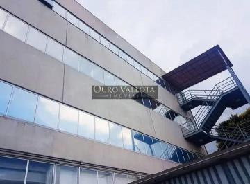 gdh66hm9riew1775687703634.jpg · Prédio Comercial com 2.000m²