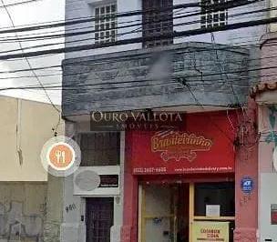 btrf8jl4f6wy1775687733391.jpg · Salão com 150m²