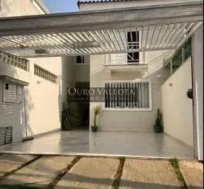 8x29vresc6571775688616717.jpg · Sobrado com 140m²