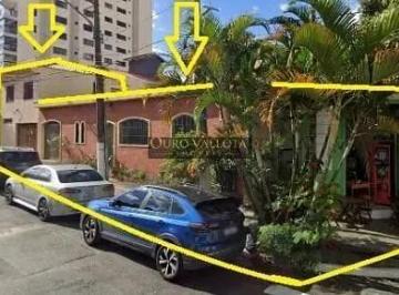 avzdbsryktfg1775687230455.jpg · Vende Terreno de Esquina com 3 imóveis