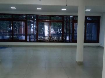 j1cnzwebbyoz1775688190198.jpg · Casa com 260m²