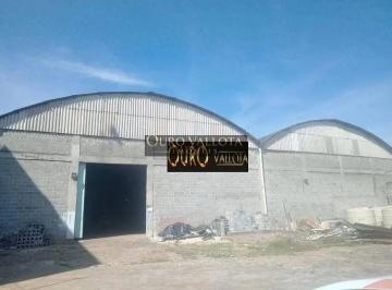 r5hqice5k51i1775687402166.jpg · Galpão 2.500 m² em terreno de  4.000m²