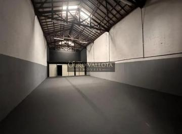 bc99kzy94egj1775688486278.jpg · Galpão com 600m²