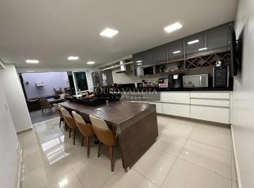 ro203excxhl1775686773447.jpg · Sobrado com 4 dormitórios e piscina - SO 230318S