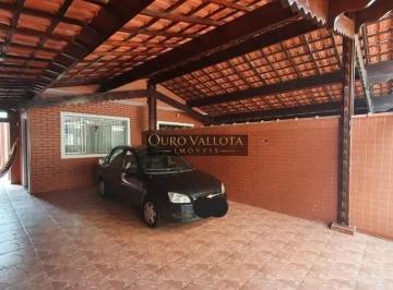 hphawvru2pik1775686458452.jpg · 3 QUARTOS, 1 SUITE, 4 WCS MOBILIADO ESQUINA COM A PRAIA